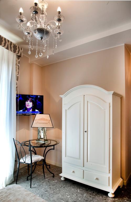 Porta Di Mezzo Luxury Suites & Rooms Taormina Bilik gambar