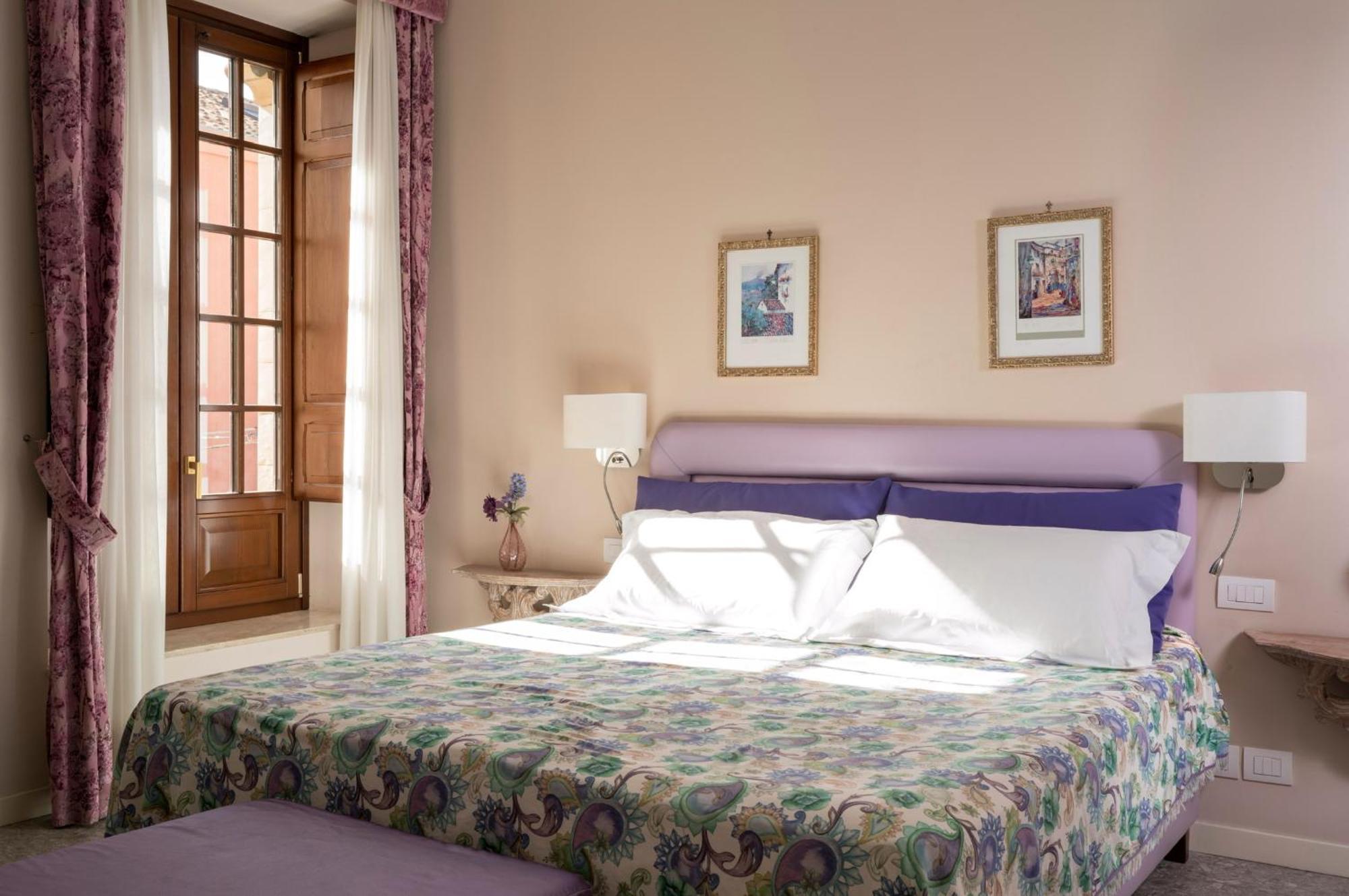 Porta Di Mezzo Luxury Suites & Rooms Taormina Luaran gambar